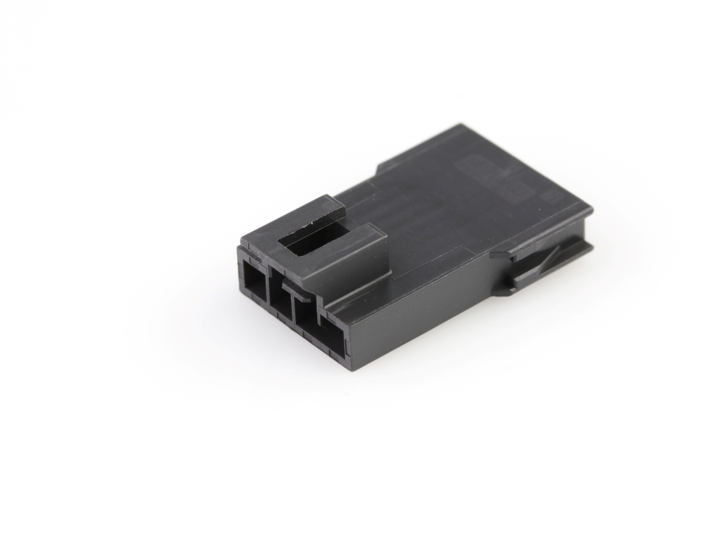 Nano-Fit Plug Housing, TPA Capable, 2.50mm Pitch, Single Row, 4 Circuits, Black, Glow-Wire Capable