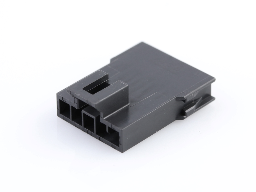 Nano-Fit Plug Housing, TPA Capable, 2.50mm Pitch, Single Row, 5 Circuits, Black, Glow-Wire Capable