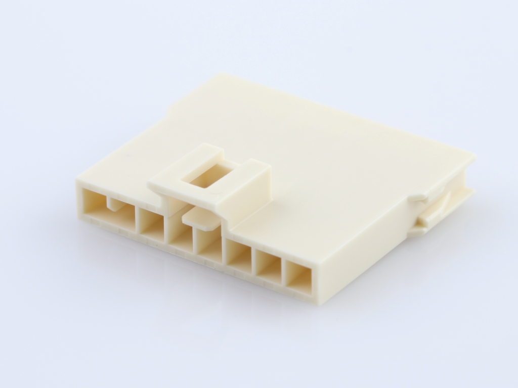 Nano-Fit Plug Housing, TPA Capable, 2.50mm Pitch, Single Row, 8 Circuits, Natural, Glow-Wire Capable