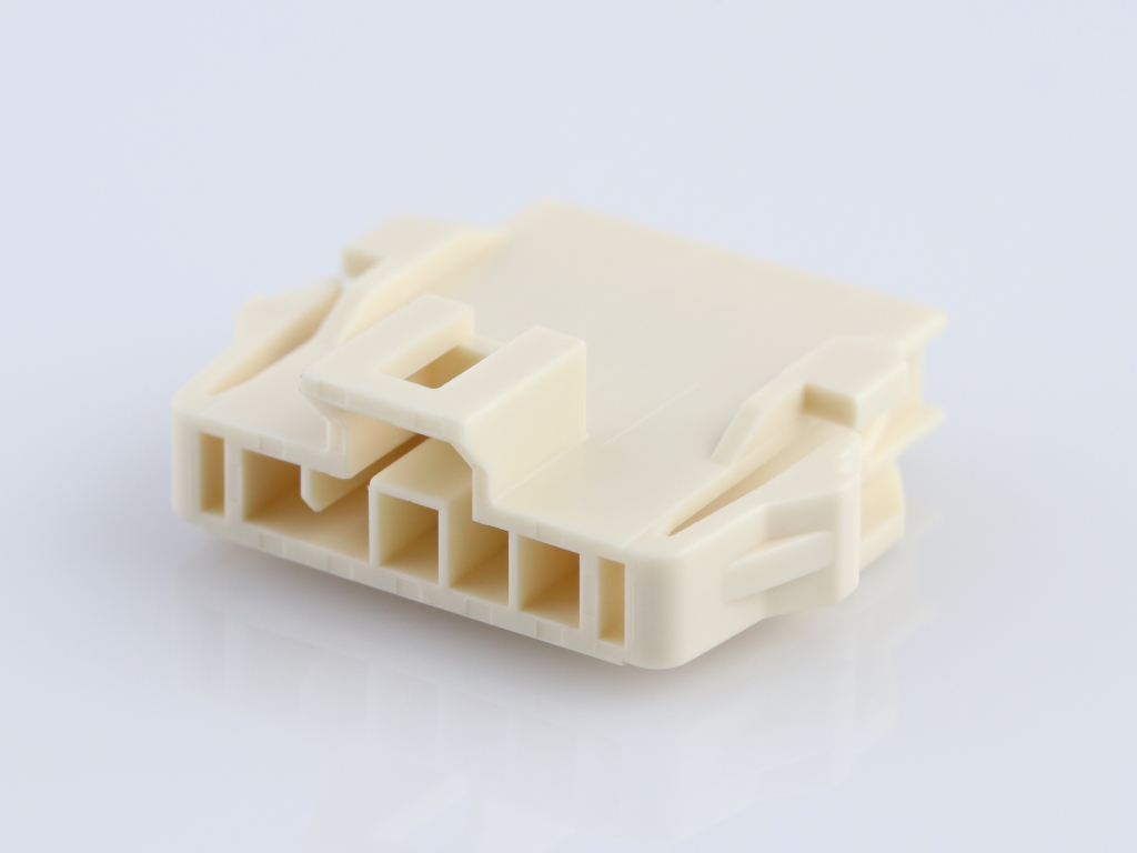Nano-Fit Plug Housing, TPA Capable, 2.50mm Pitch, Single Row, 5 Circuits, Natural, Panel Mount, Glow-Wire Capable