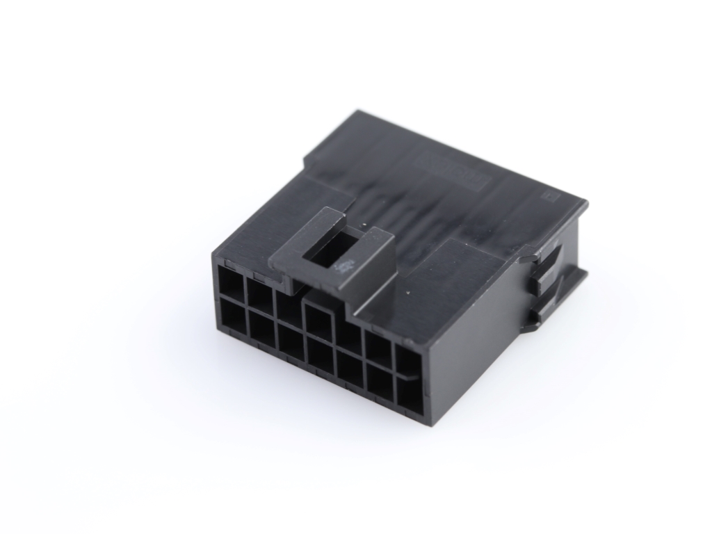 Nano-Fit Plug Housing, TPA Capable, 2.50mm Pitch, Dual Row, 14 Circuits, Black, Glow-Wire Capable