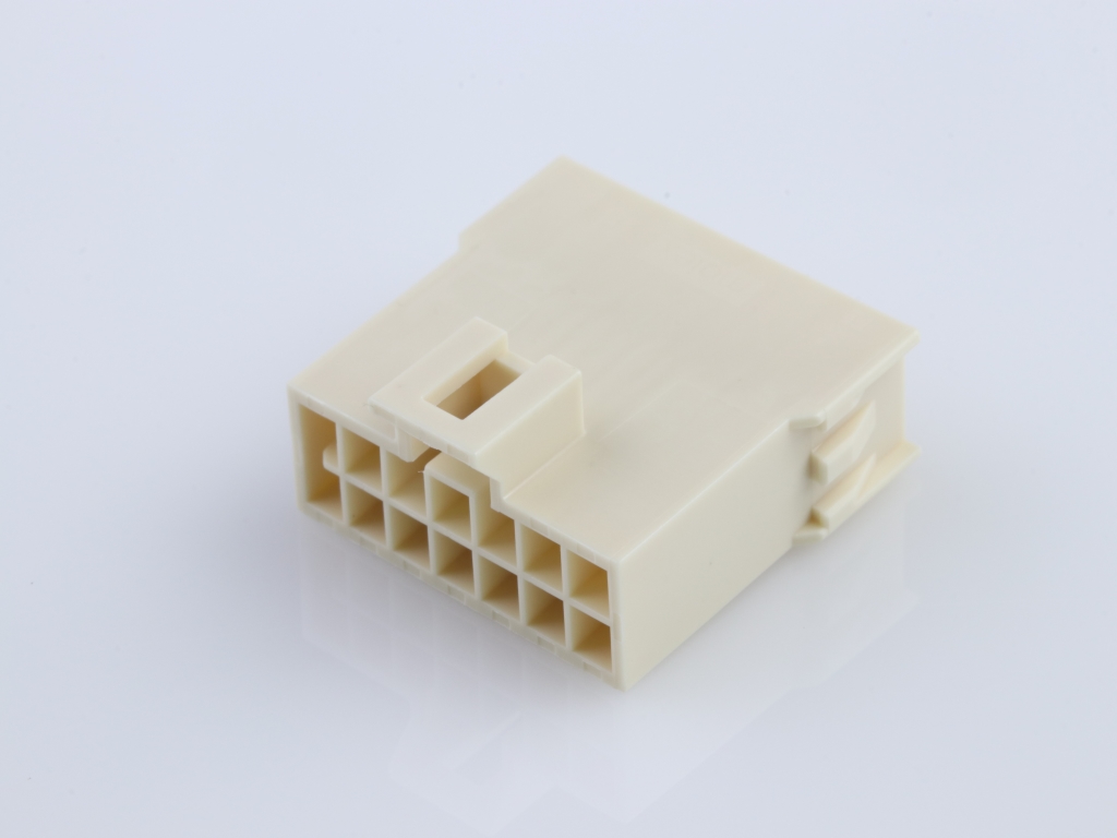 Nano-Fit Plug Housing, TPA Capable, 2.50mm Pitch, Dual Row, 14 Circuits, Natural, Glow-Wire Capable