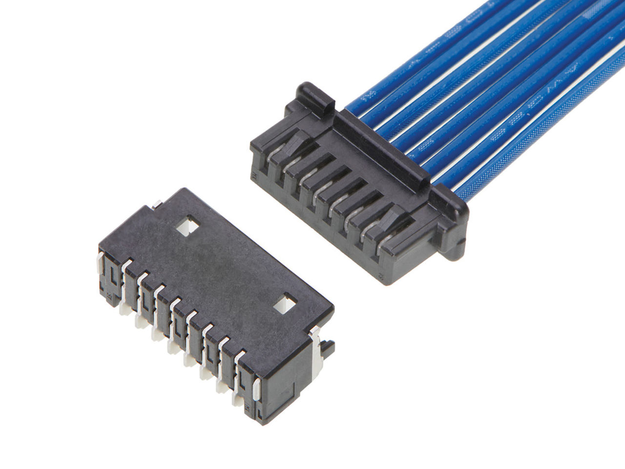 Molex OneBlade right-angle receptacle
